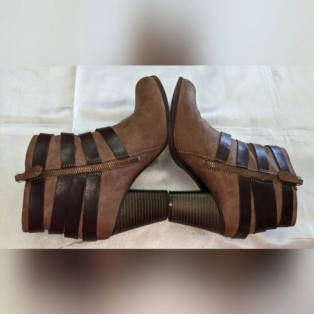 Madden Girl Deluxxxe Women's Strappy Ankle Boots Size 7.5M Zip Closure Brown - Picture 7 of 10